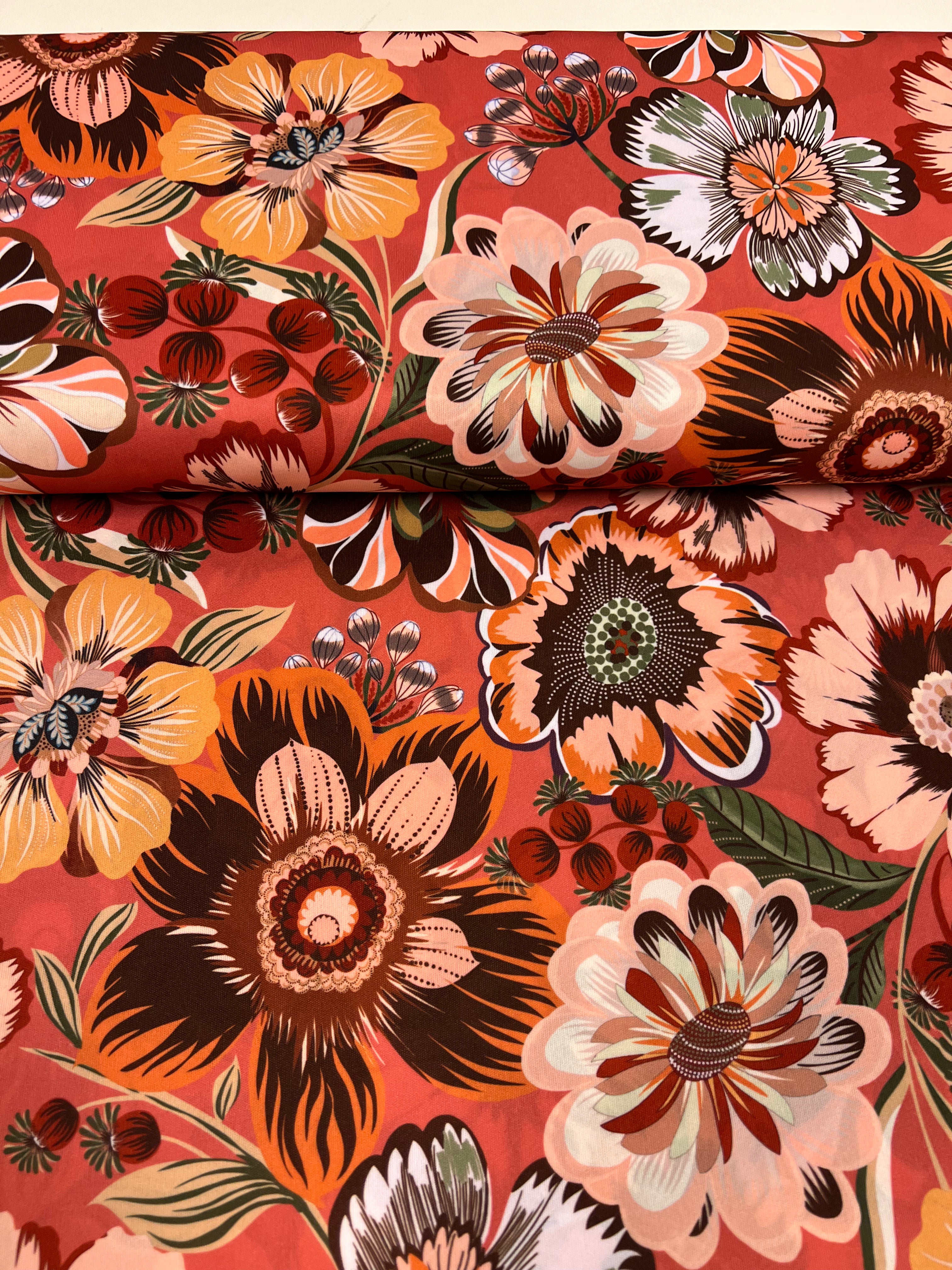 Peace, Love & Petals - Polyestertricot