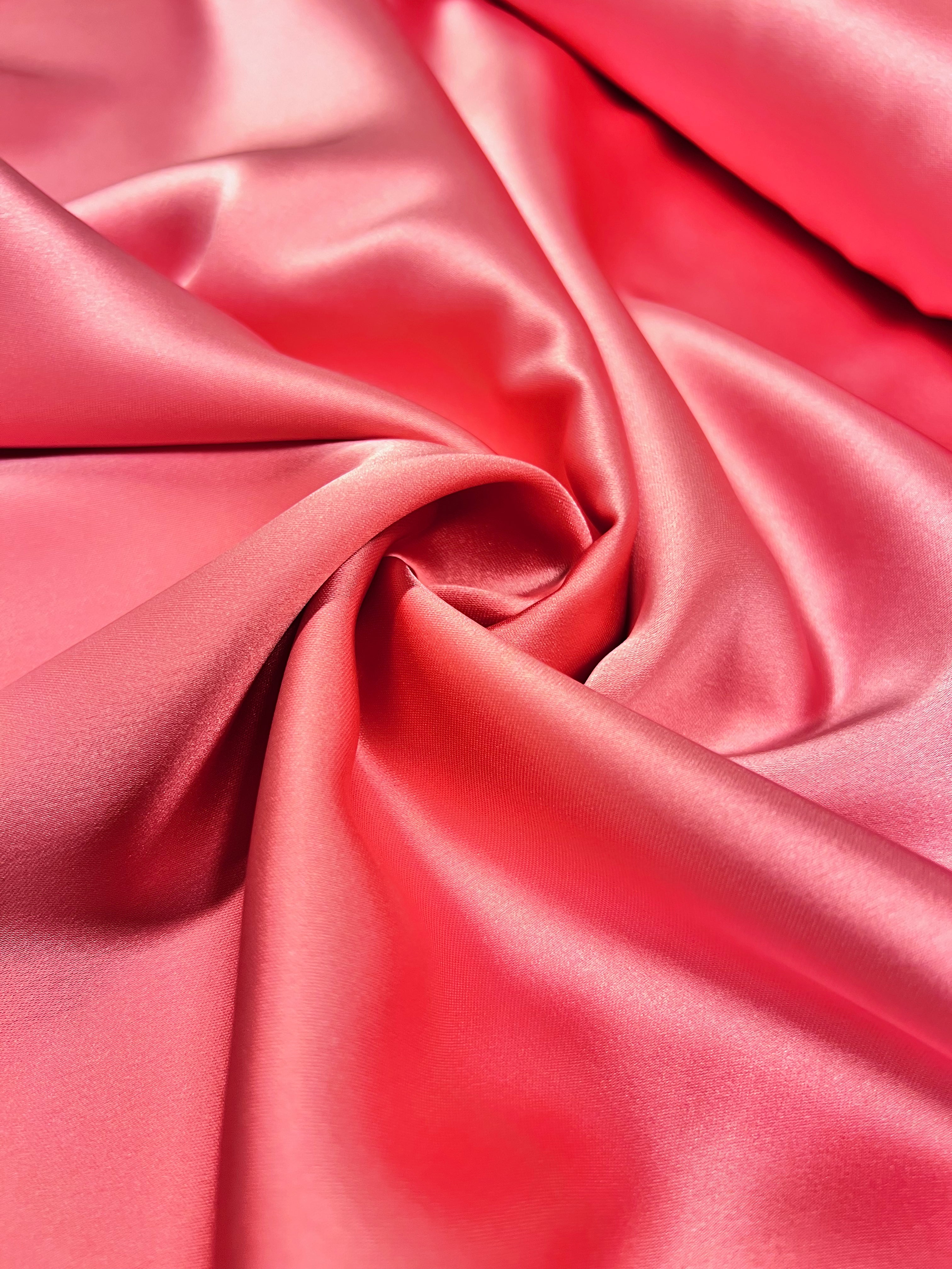 Bubblegum Pink - Polyester (satijn)