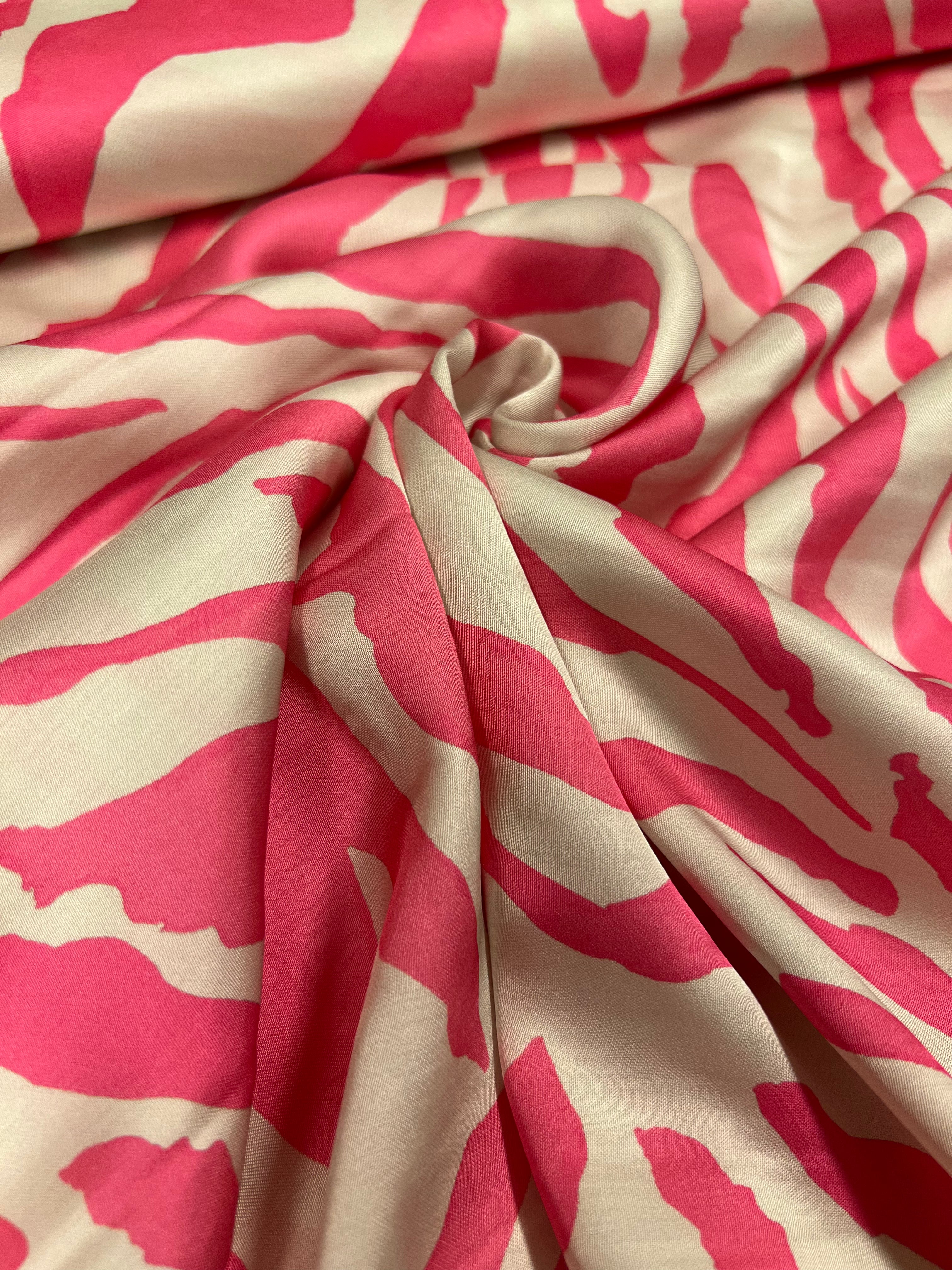 Hot Pink Stripes - Viscose (satijn)