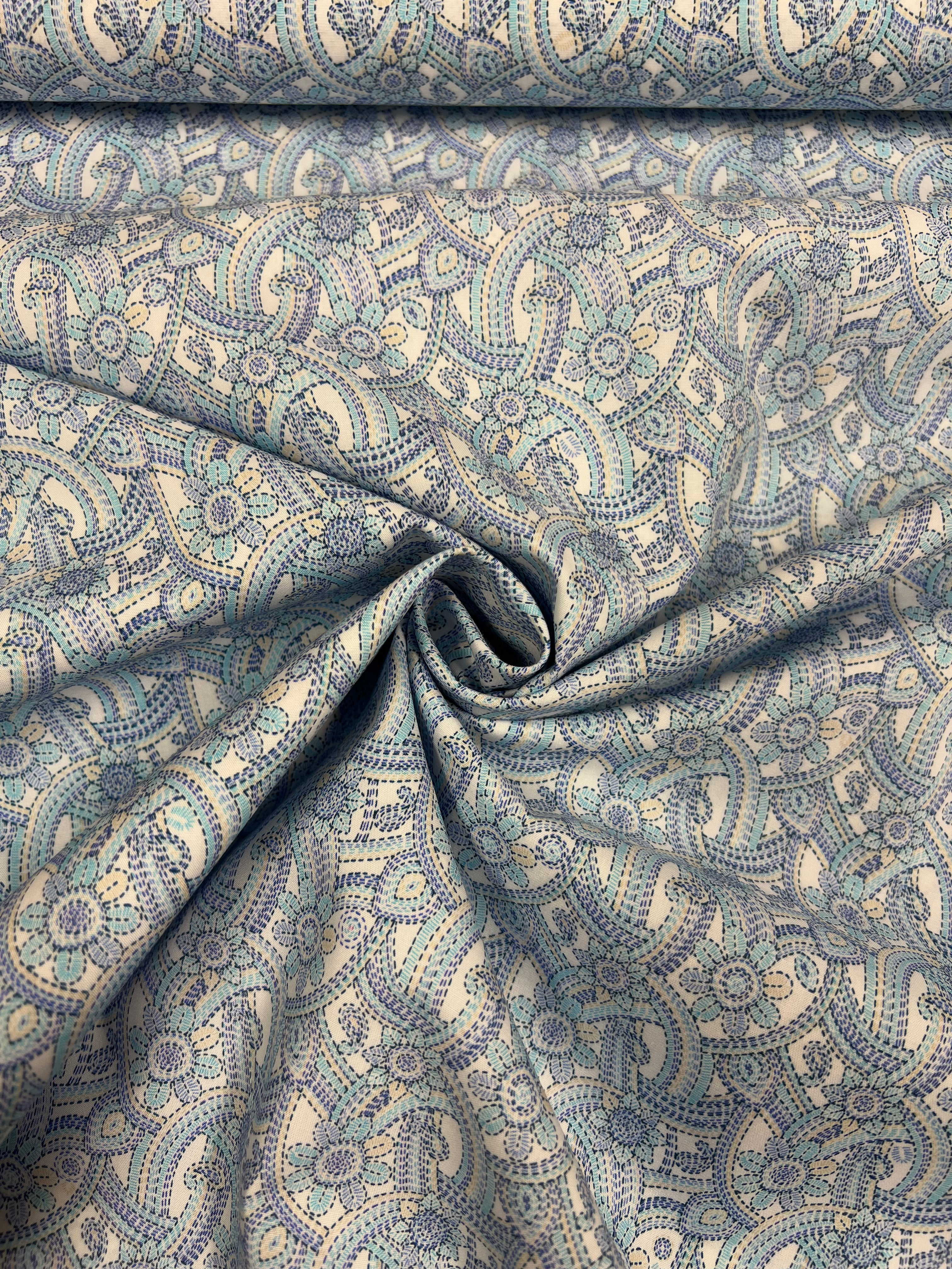 Stitched Flowers - Poplin Katoen