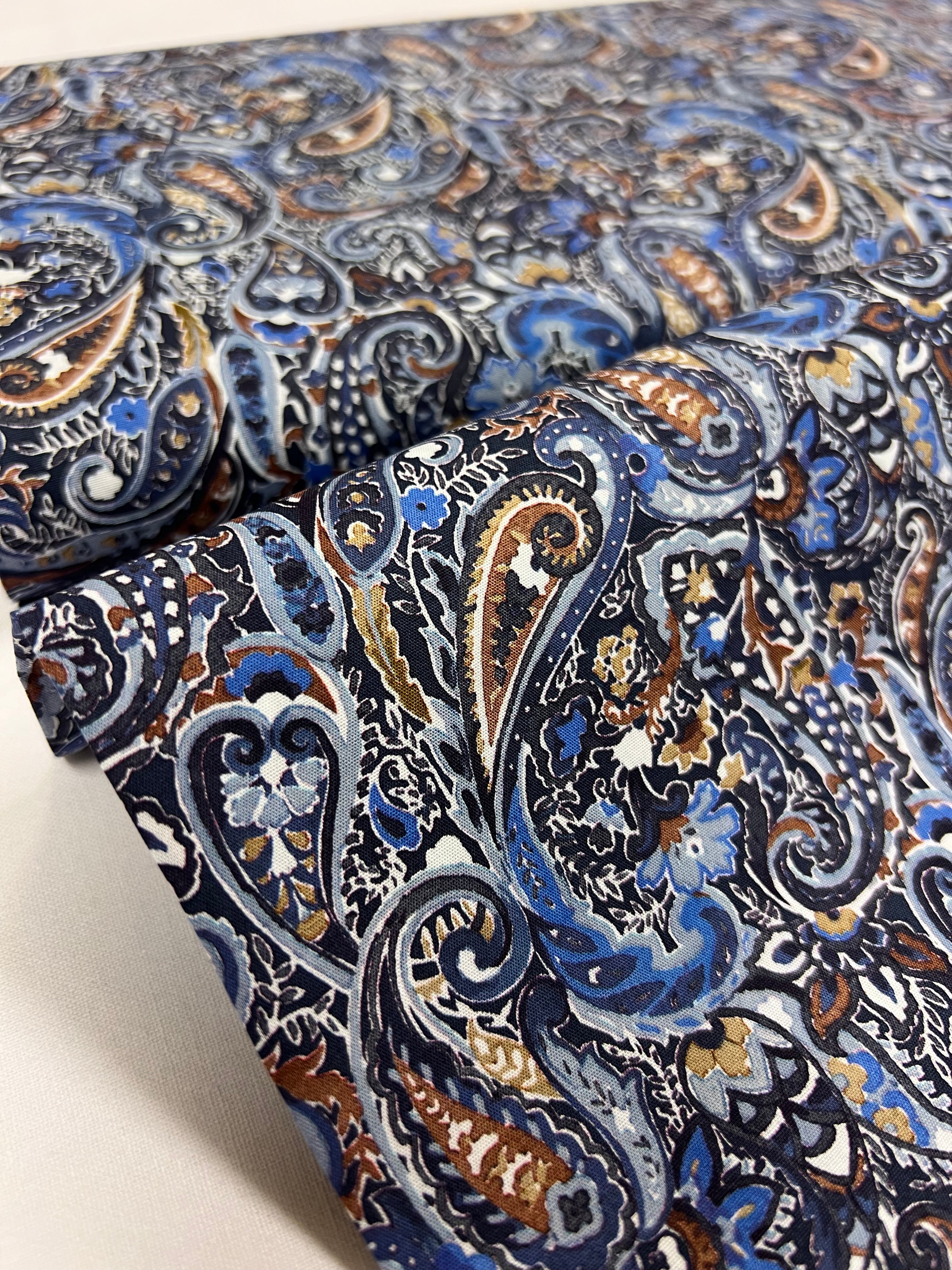 Royal Blue Paisley - Poplin Katoen