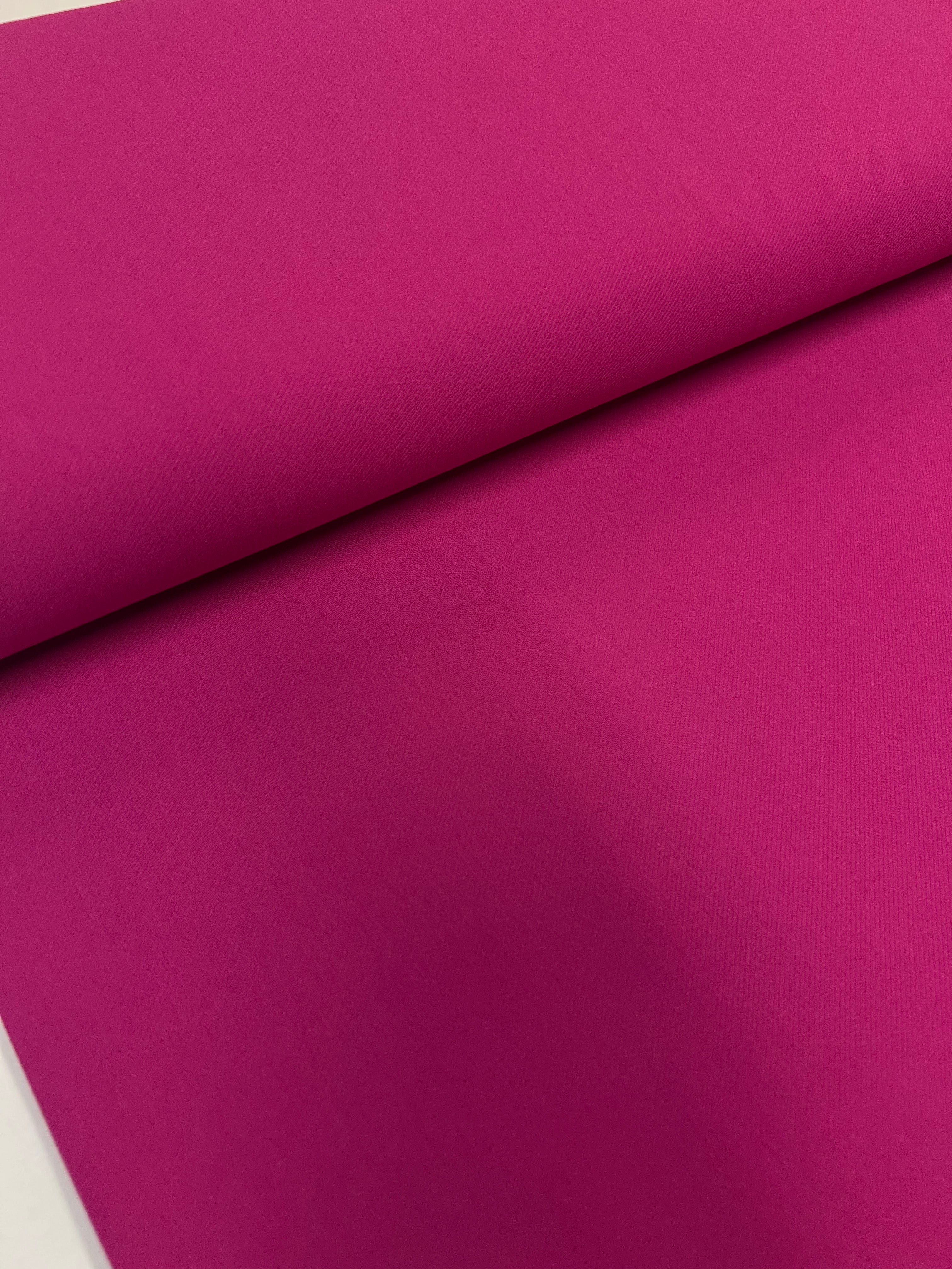 Raspberry Beret - Polyester