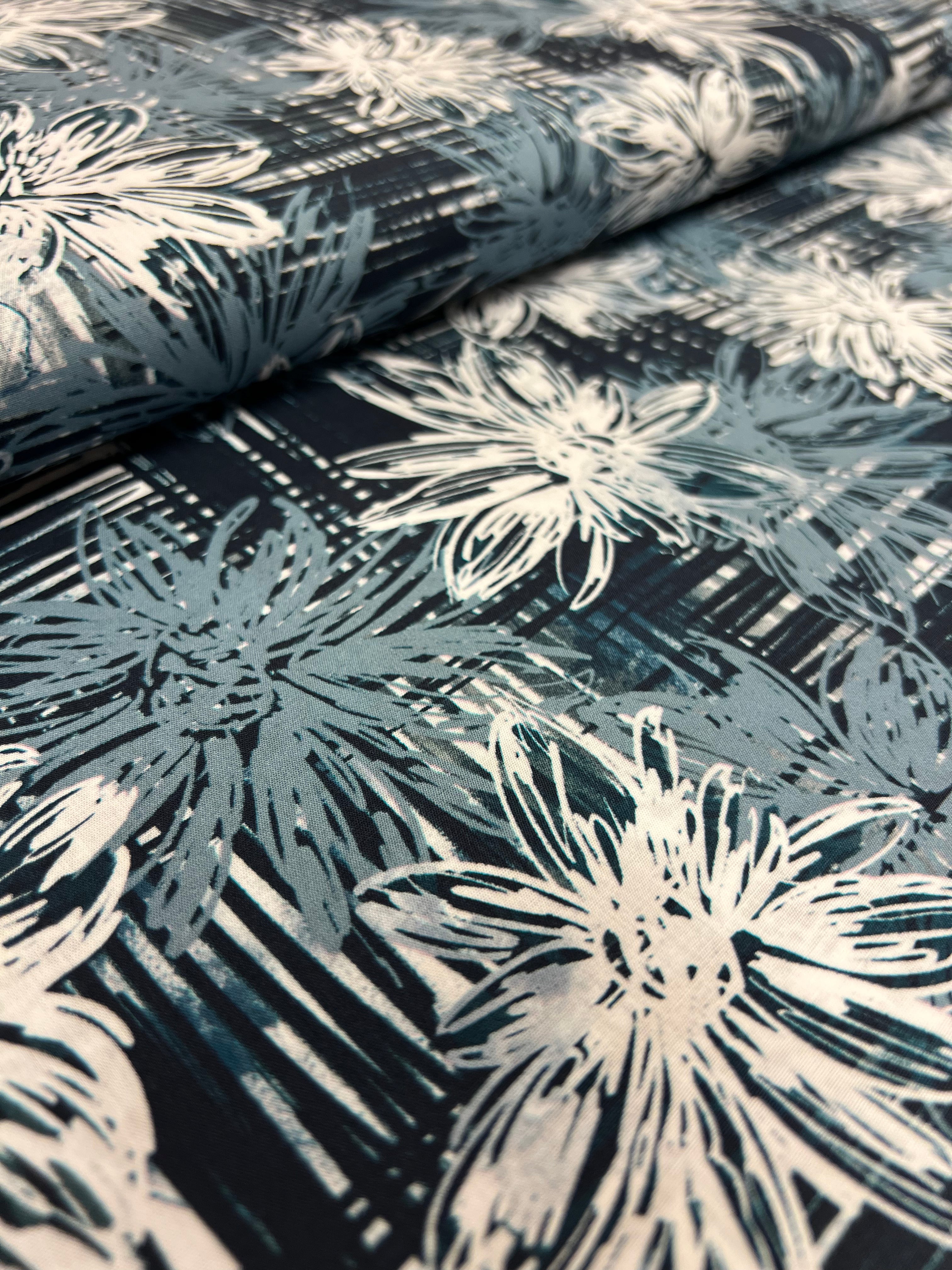 Denim Dusk Floral - Poplin Katoen