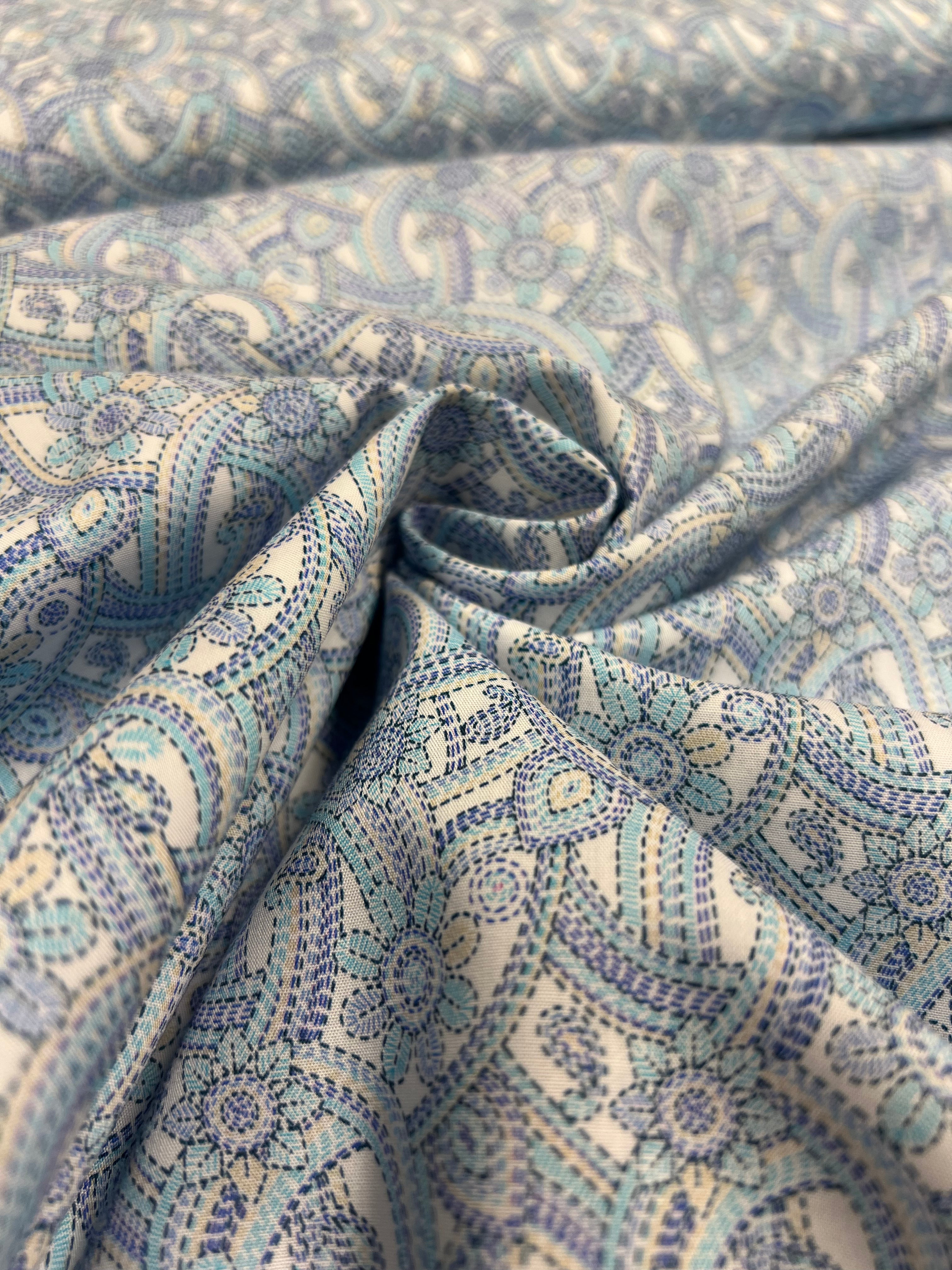 Stitched Flowers - Poplin Katoen