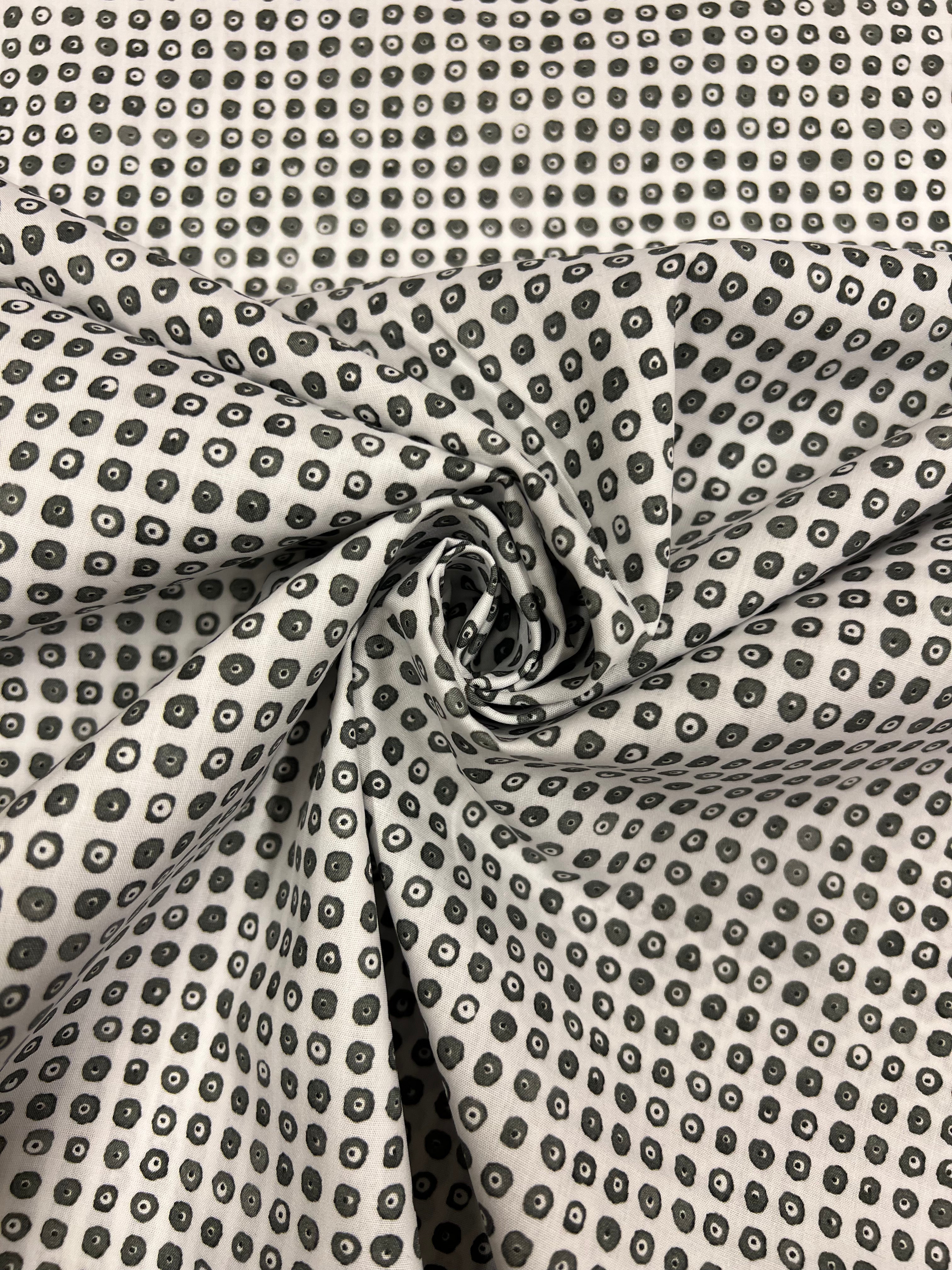 Stormy Gray Eyes - Poplin Katoen